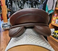 Ryder Profile Dressage Saddle 17" Brown -Riding Apparel Store ATT00001 22