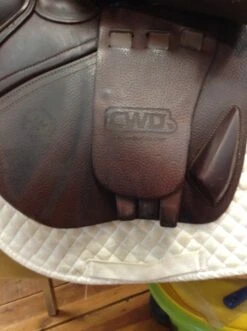 CWD SEO3 Jump Saddle -Riding Apparel Store IMG 3998