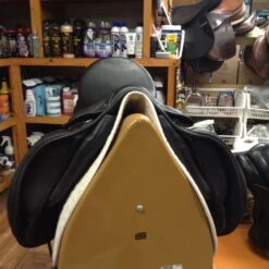Kingsley Dressage Saddle -17.5" - SOLD -Riding Apparel Store IMG 4233