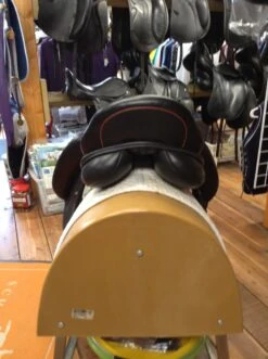 Custom Saddlery Wolfgang SoloII - 17.5” -Riding Apparel Store IMG 4374