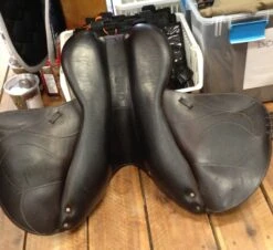 Devoucoux Chiberta Monoflap Jump Saddle- 17.5" -Riding Apparel Store IMG 4530