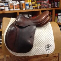 Devoucoux Barritz O Jump Saddle - 16.5"