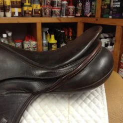 SOLD - Schleese Eventer II Monoflap - 17.5" 17 SOLD - Schleese Eventer II Monoflap - 17.5" -Riding Apparel Store IMG 4712