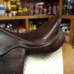 M Toulouse Marielle Monoflap Eventing - 18" -Riding Apparel Store IMG 4727