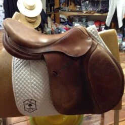 SOLD - 2010 Antares Jump Saddle - 19" -Riding Apparel Store IMG 4775