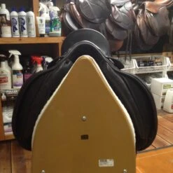 Prestige Dressage Saddle - 18" -Riding Apparel Store IMG 4789