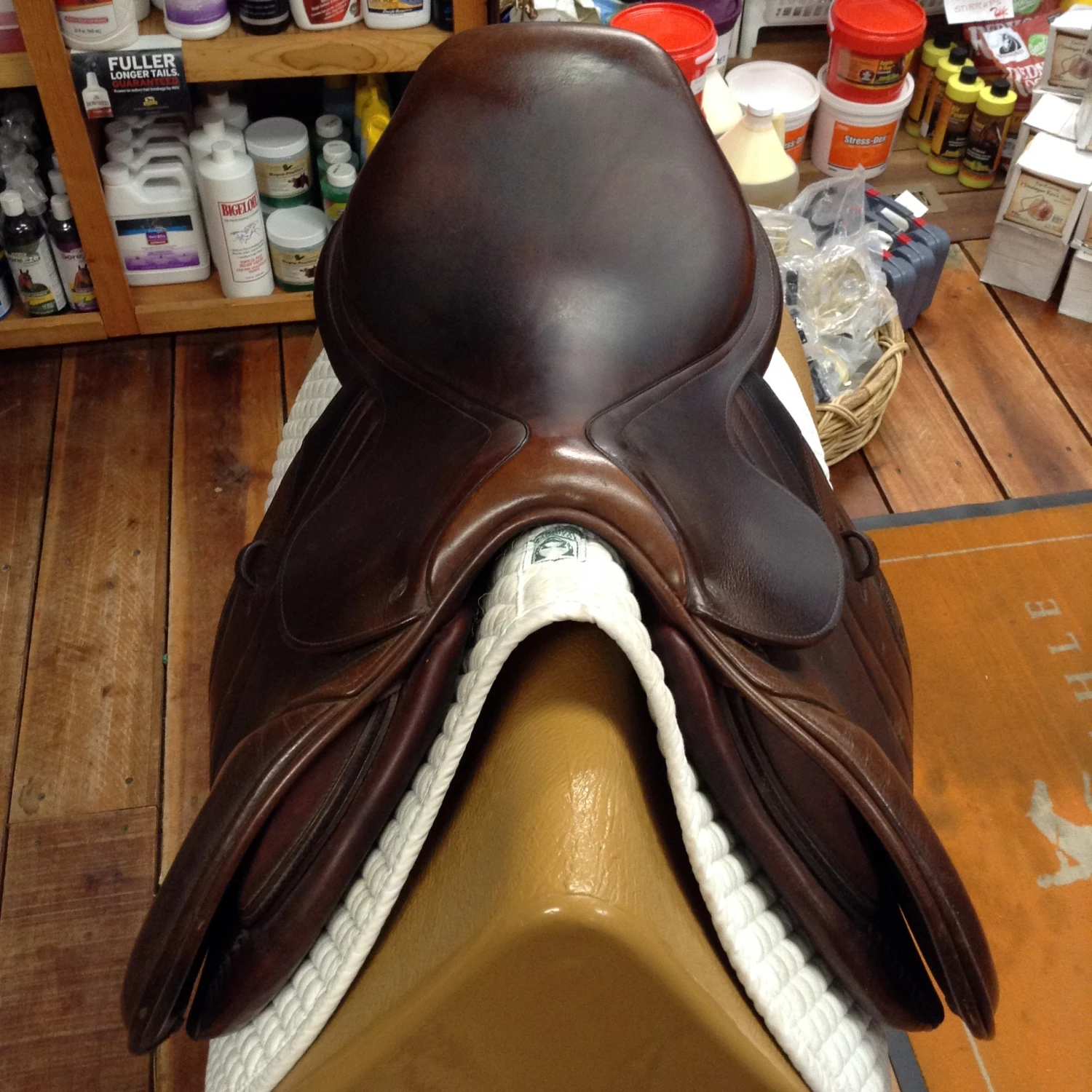 2013 CWD Close Contact Jump Saddle -17" 7 2013 CWD Close Contact Jump Saddle -17" - Image 5