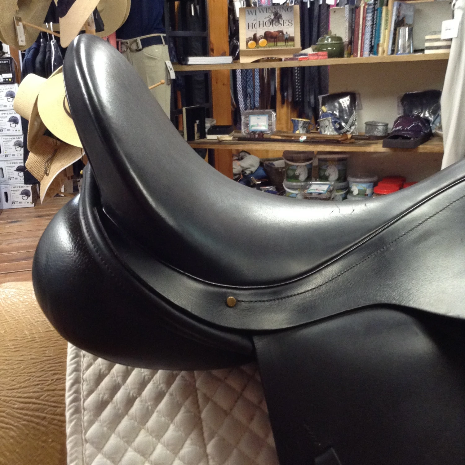 Albion SLK Dressage Saddle - 17.5" 14 Albion SLK Dressage Saddle - 17.5" - Image 12
