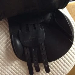 County Solution Jump Saddle - 17.5" -Riding Apparel Store IMG 4949