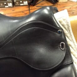 2020 Stubben 1894 Dressage Saddle - 17.5" -Riding Apparel Store IMG 4978