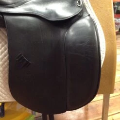 2020 Stubben 1894 Dressage Saddle - 17.5" -Riding Apparel Store IMG 4980