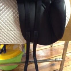 2020 Stubben 1894 Dressage Saddle - 17.5" -Riding Apparel Store IMG 4981
