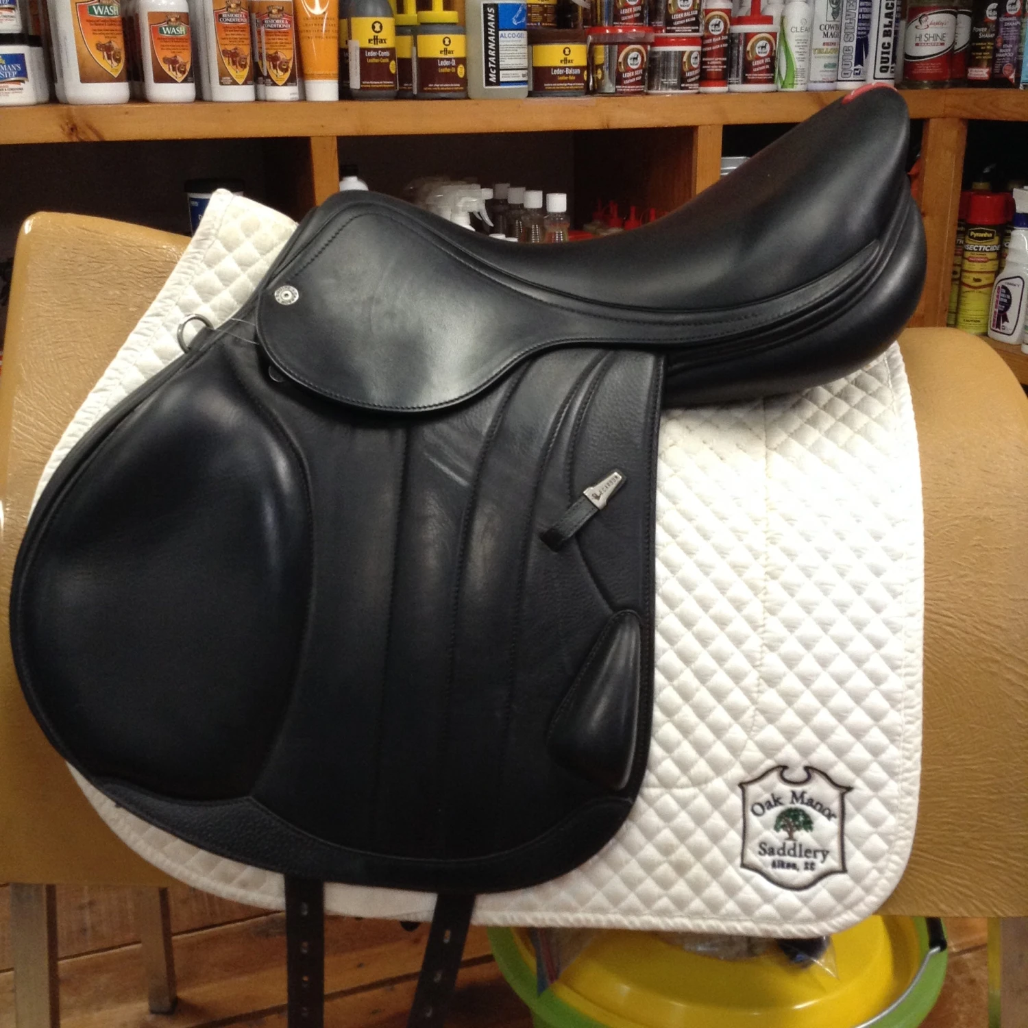 Equipe EK-GO Jump Saddle - 17.5" 3 Equipe EK-GO Jump Saddle - 17.5"