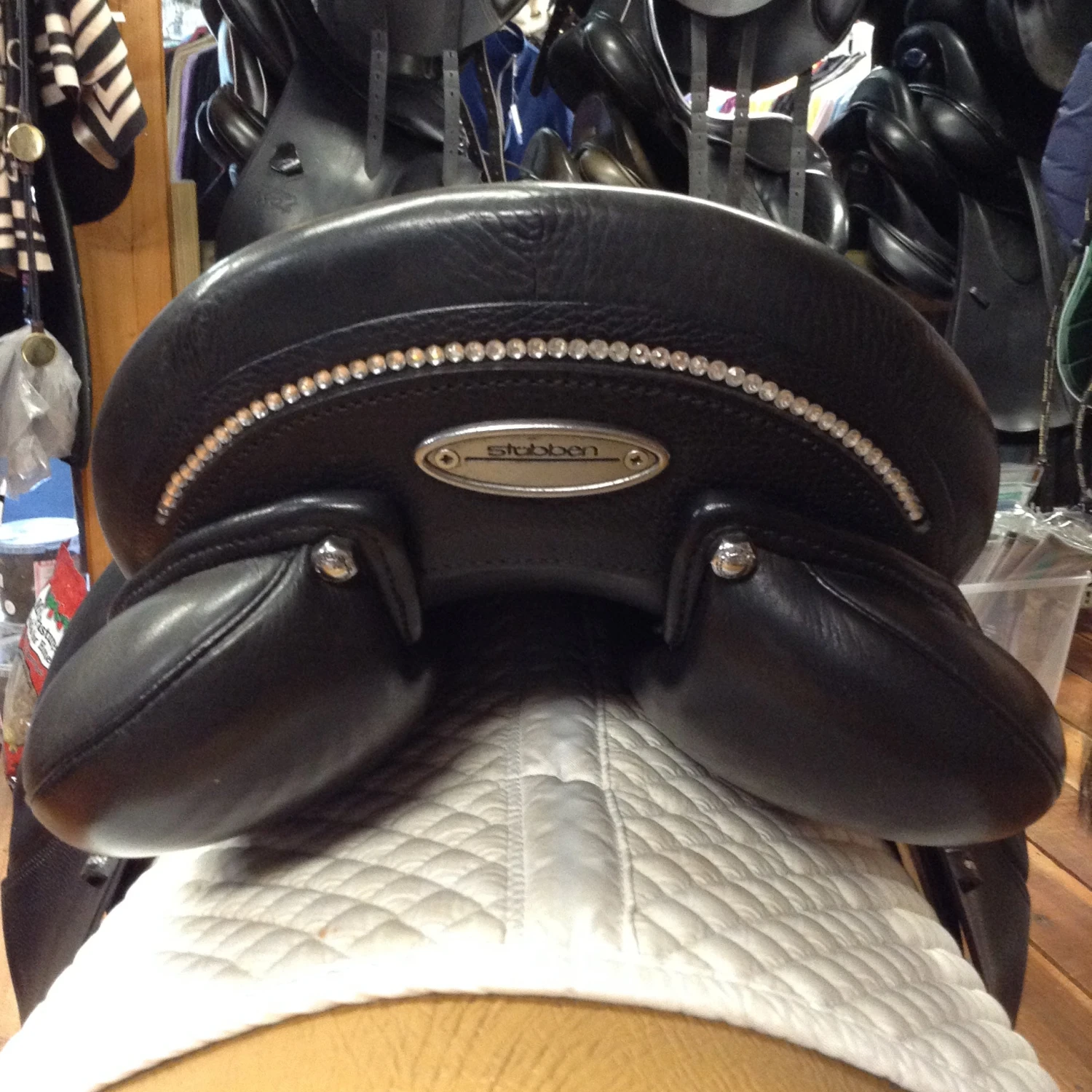 Stubben D Euphoria Dressage Saddle - 17" 16 Stubben D Euphoria Dressage Saddle - 17" - Image 14