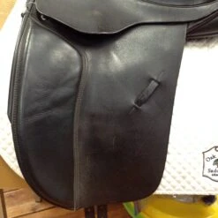 Black Country Eloquence Dressage Saddle - 17.5" -Riding Apparel Store IMG 5106