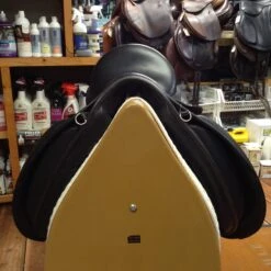 Black Country Eloquence Dressage Saddle - 17.5" -Riding Apparel Store IMG 5110