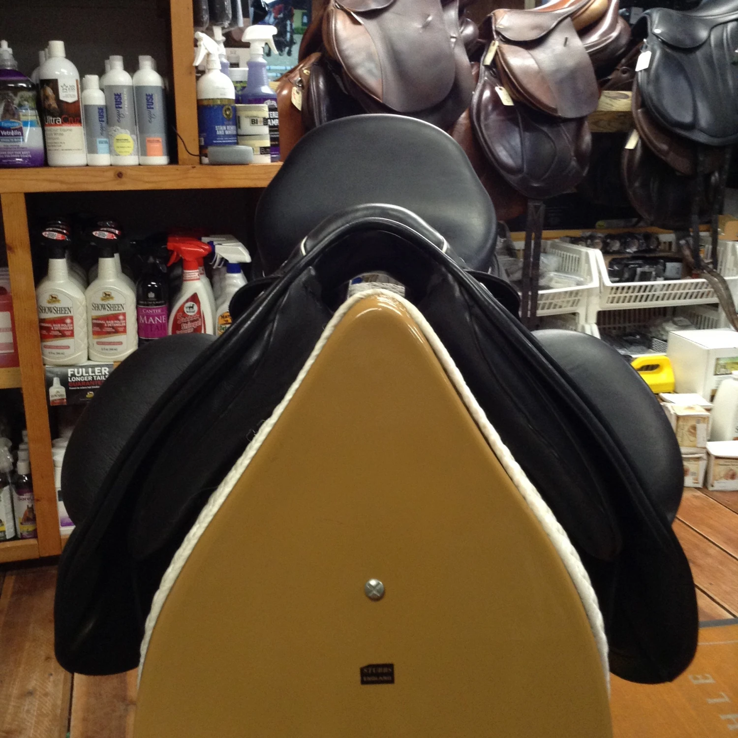 SOLD - Custom Saddlery Wolfgang Solo Dressage Saddle - 18" 9 SOLD - Custom Saddlery Wolfgang Solo Dressage Saddle - 18" - Image 7