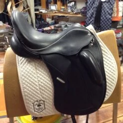 SOLD - Custom Saddlery Wolfgang Solo Dressage Saddle - 18" 25 SOLD - Custom Saddlery Wolfgang Solo Dressage Saddle - 18" -Riding Apparel Store IMG 5143