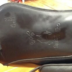 SOLD - Custom Saddlery Wolfgang Solo Dressage Saddle - 18" 32 SOLD - Custom Saddlery Wolfgang Solo Dressage Saddle - 18" -Riding Apparel Store IMG 5150