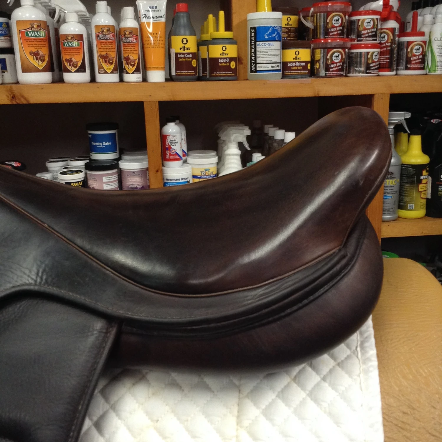 SOLD M Toulouse Premia Jump Saddle - 18" 5 SOLD M Toulouse Premia Jump Saddle - 18" - Image 3