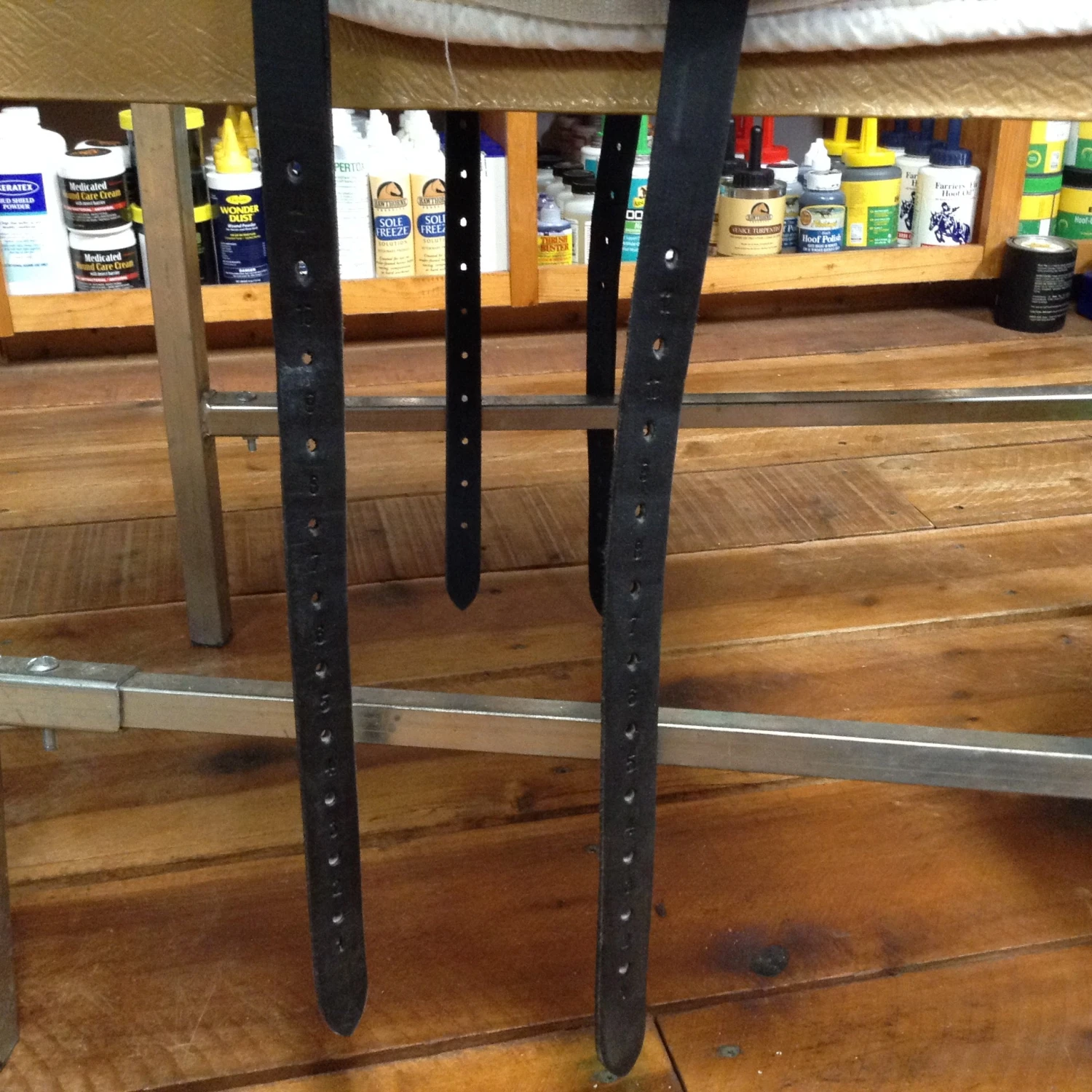 Custom Saddlery Revolution Dressage Saddle - 17" 7 Custom Saddlery Revolution Dressage Saddle - 17" - Image 5