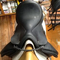 Custom Saddlery Revolution Dressage Saddle - 17" 23 Custom Saddlery Revolution Dressage Saddle - 17" -Riding Apparel Store IMG 5254