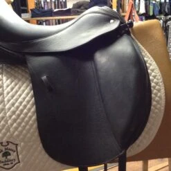 Custom Saddlery Revolution Dressage Saddle - 17" 28 Custom Saddlery Revolution Dressage Saddle - 17" -Riding Apparel Store IMG 5259