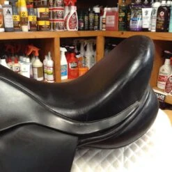 Ideal Dressage Saddle - 17" -Riding Apparel Store image 6a8f34ab e626 49a8 bfc1 167e334025c6