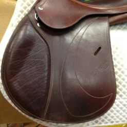 Equipe Expression Jump Saddle - 17.5" -Riding Apparel Store image a76e77f3 a844 44fb 9c65 6b95c6466943