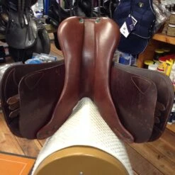 Equipe Expression Jump Saddle - 17.5" -Riding Apparel Store image b941b204 3378 4a08 ba27 93c56645d5ac